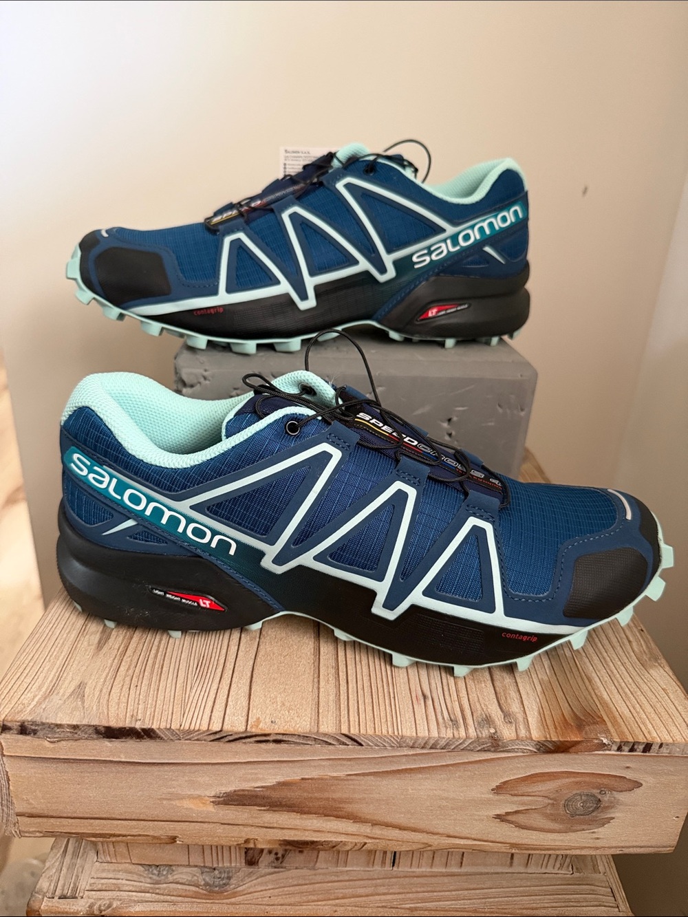 NIB Salomon Women's SpeedCross 4 Plein Air Ortholite Comfort Trail Running Shoes